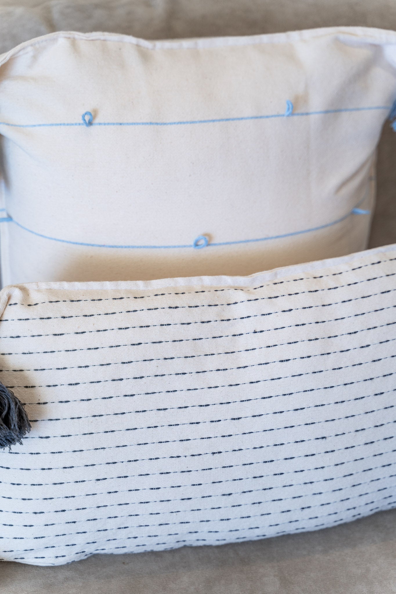 Cream with Sky Blue Globos Throw Pillow