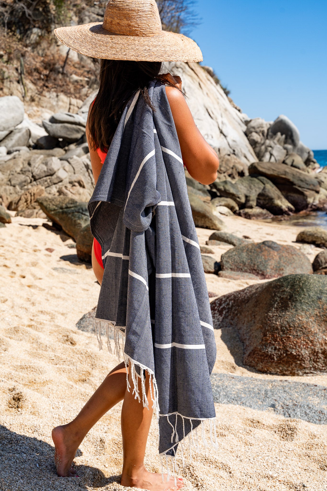 Navy Block with Cream Pool Towel