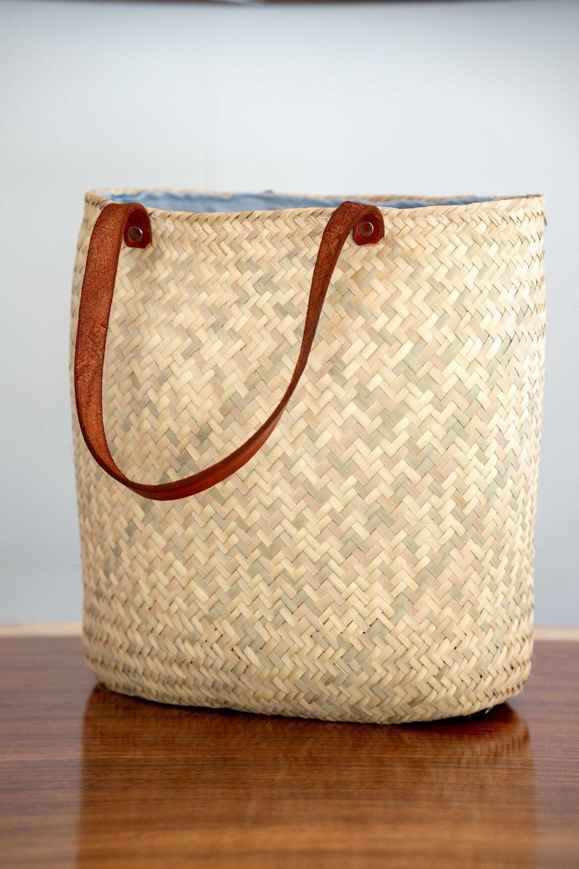 Cream and Navy Large Palm Tote with Lining